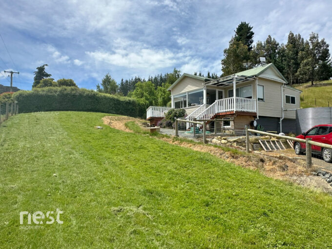 270 Lucaston Road LUCASTON