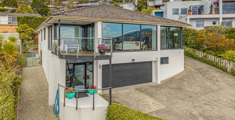 5 Primrose Place SANDY BAY